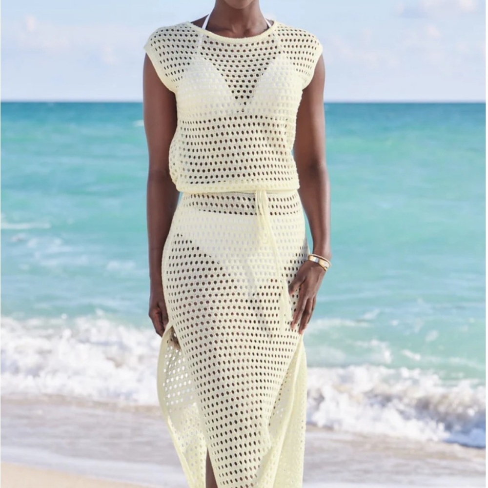 VENUS Cream Crochet Coverup with Geometric Design Drawstring Waist size SMALL